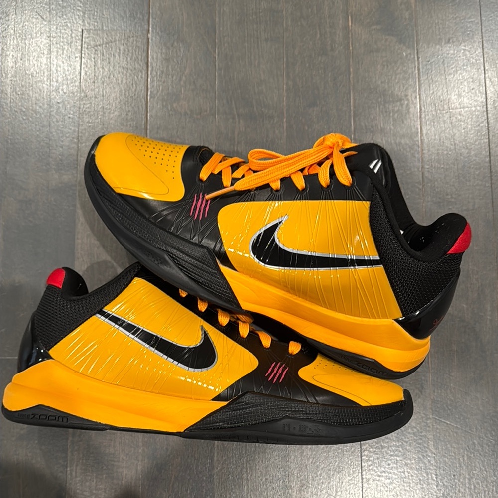 Nike Kobe 5 Protro Bruce Lee Men’s Size 9.5 Yellow and Black Basketball Shoes
